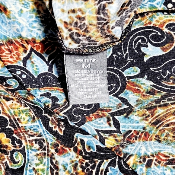 Roz & Ali Vibrant Beaded V-neck Bell Sleeve Blouse (MP) - Picture 7 of 10